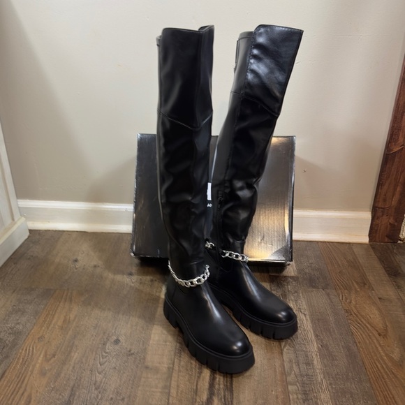 GBG GGEOEN24” from bottom to top over the knee  sizes 8m 8.5 m 7.5 m new black - Picture 2 of 9